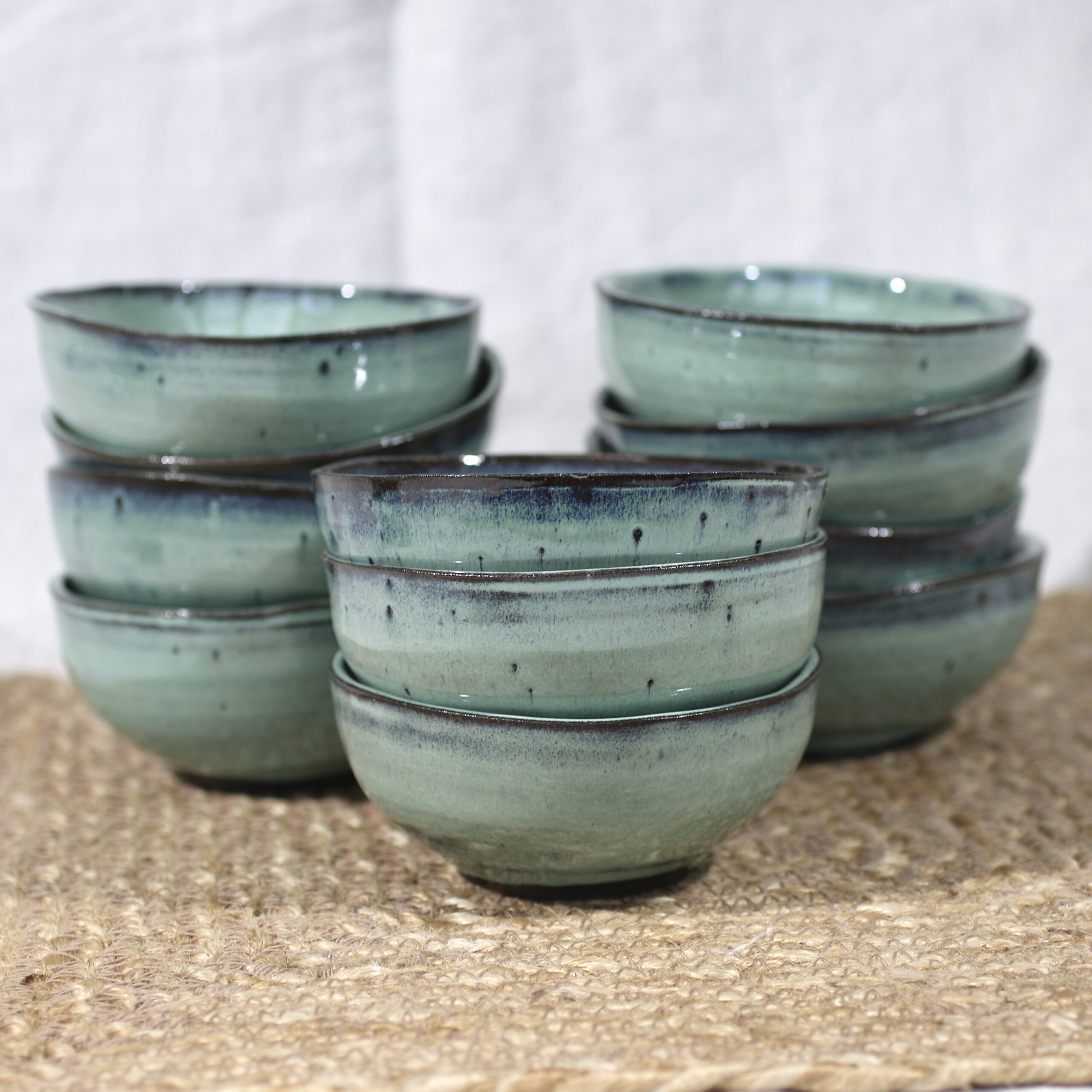 The Little Organic Bowl In Coffee Clay - Image 5