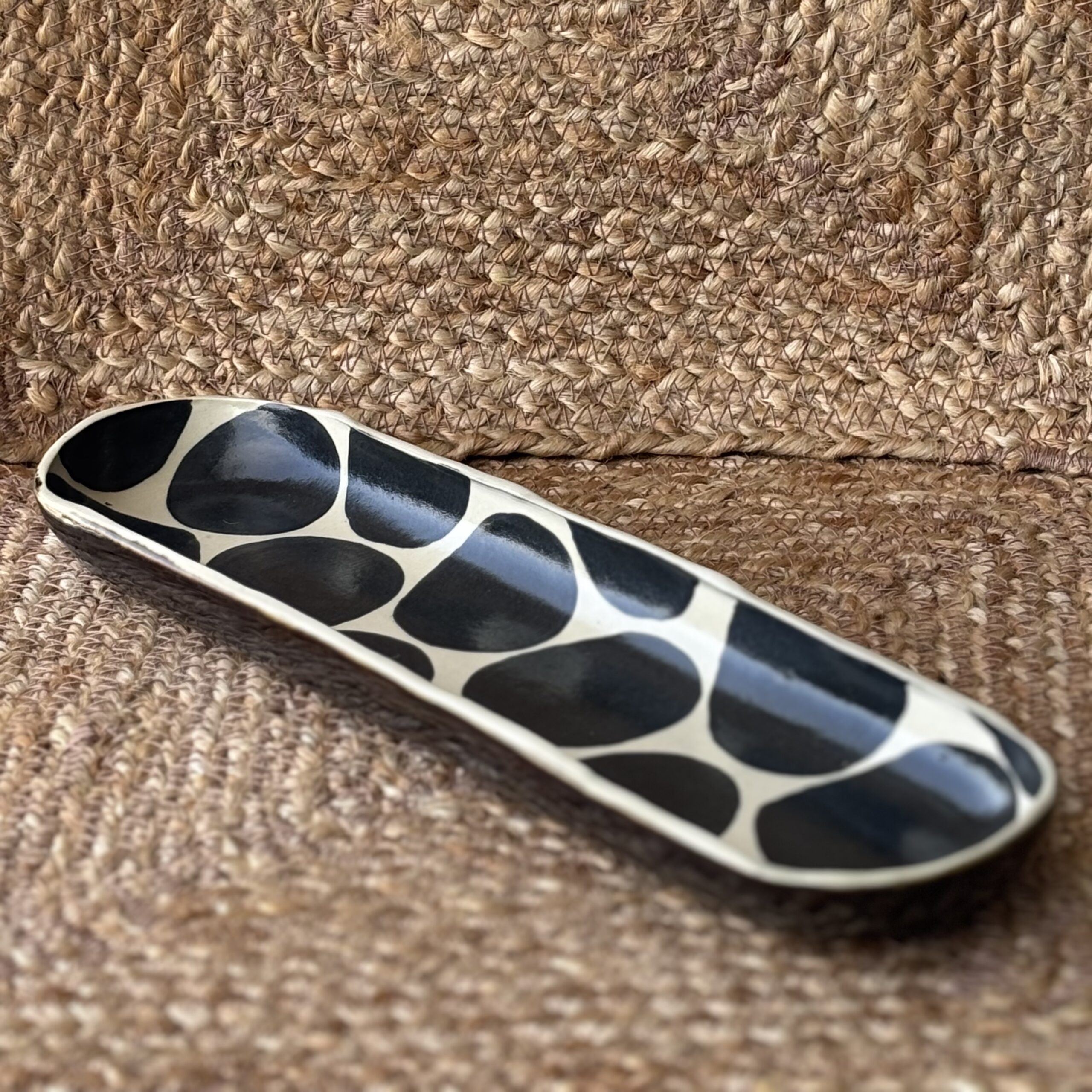 The Graphic Dot Long Dish